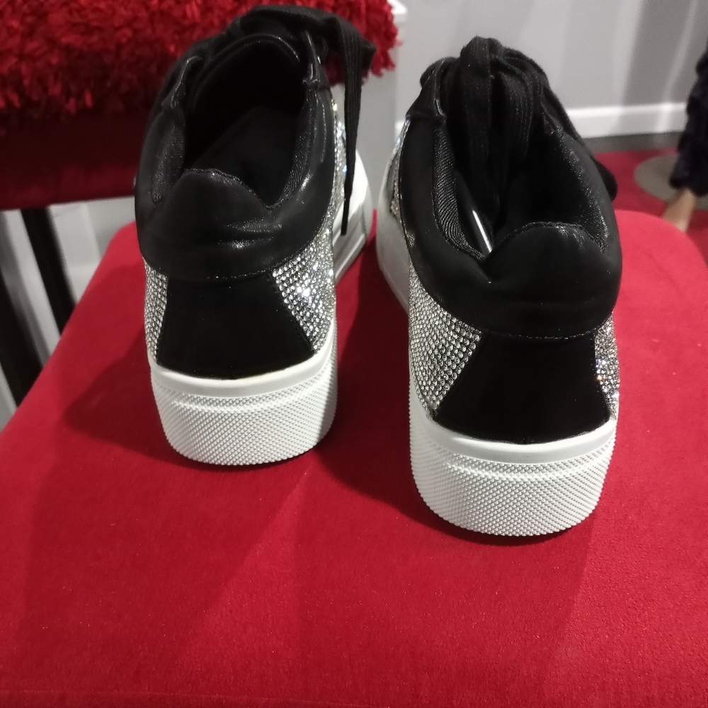 🔥RHINESTONE SNEAKERS - Picture 2 of 4